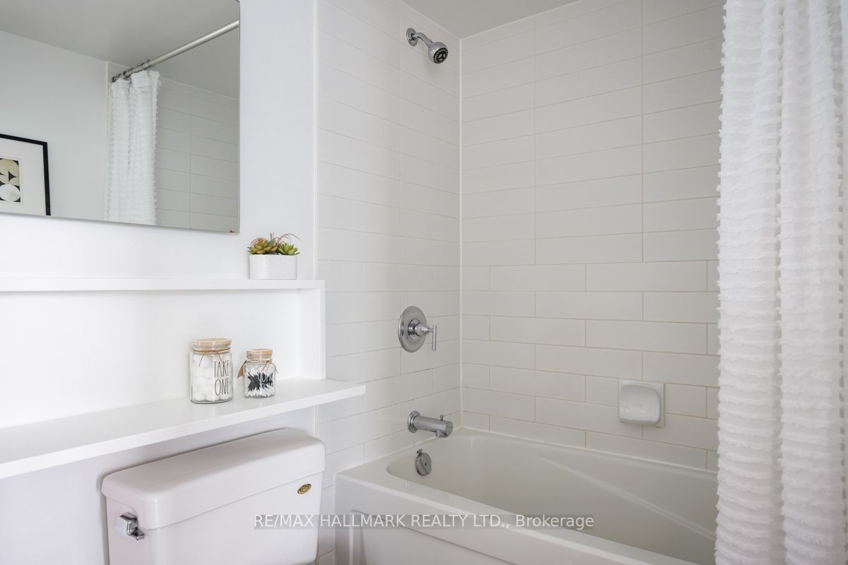 15 Fort York Blvd, #4101
