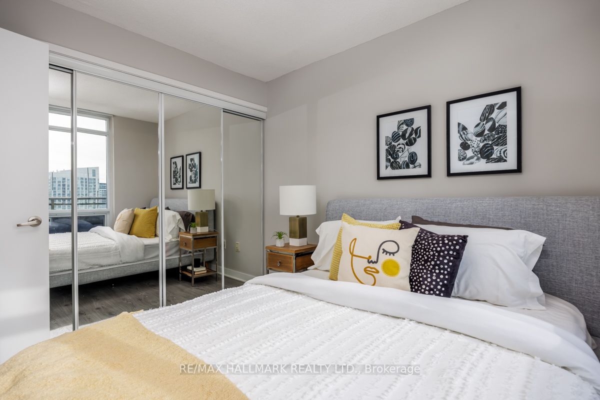15 Fort York Blvd, #4101