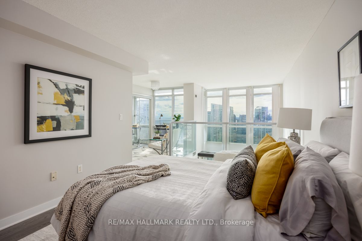 15 Fort York Blvd, #4101