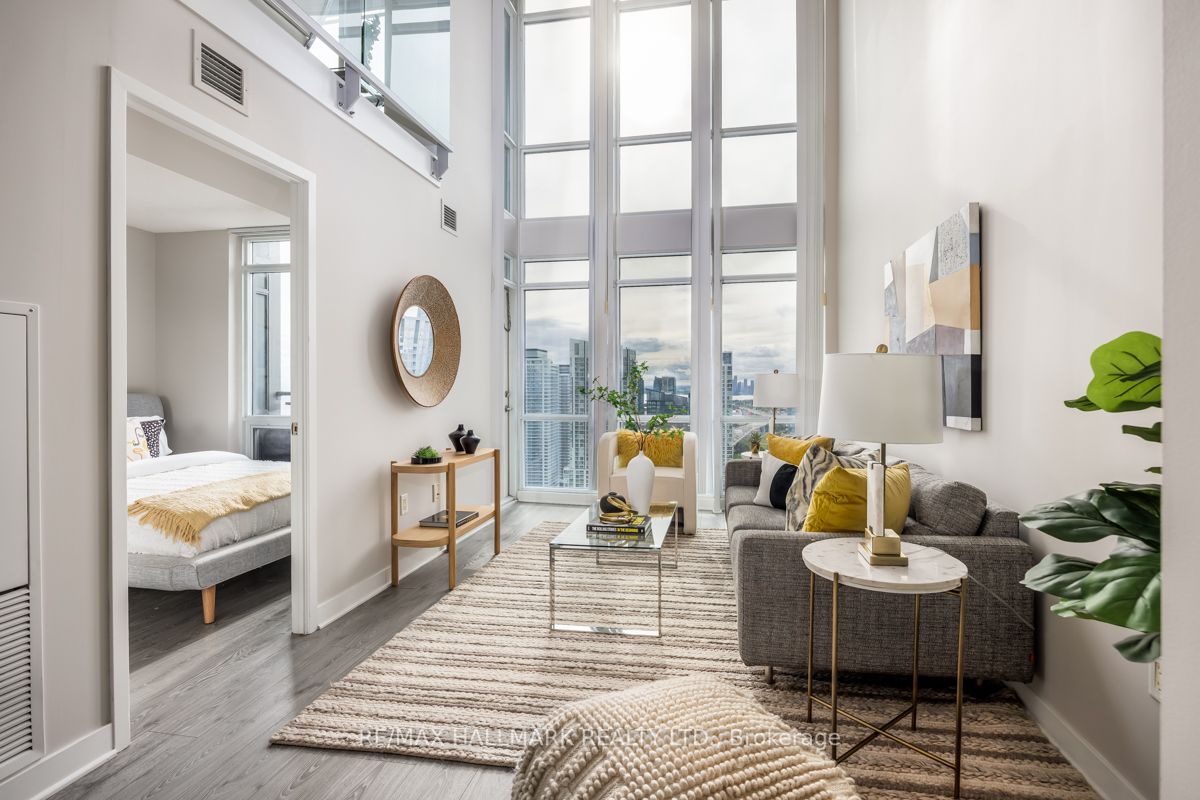15 Fort York Blvd, #4101