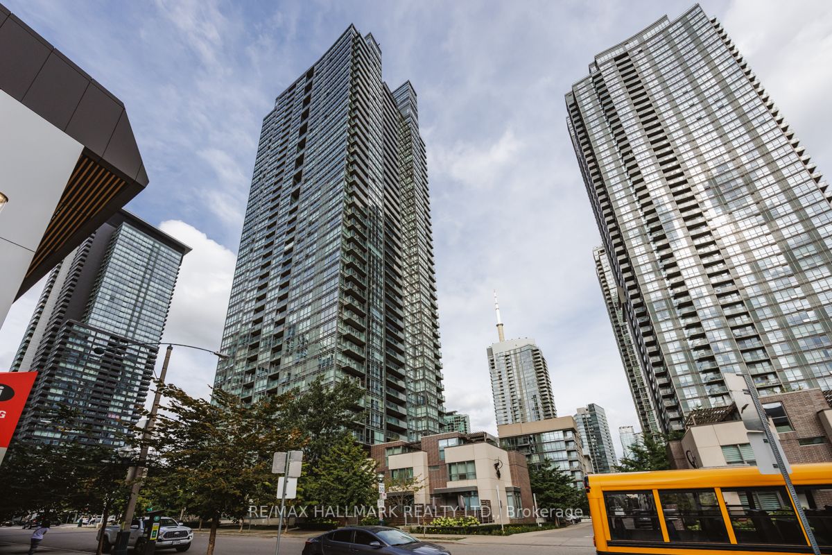 15 Fort York Blvd, #4101