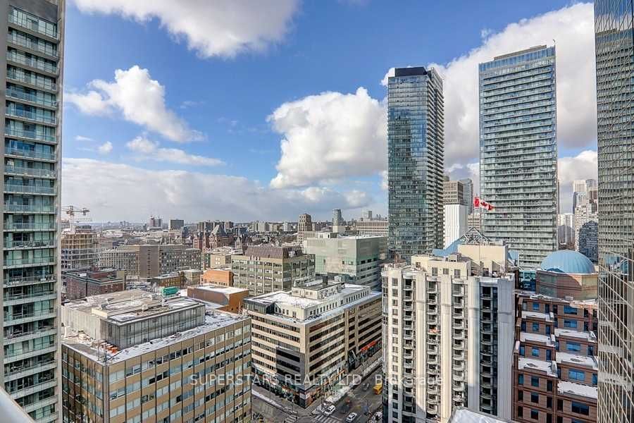 763 Bay St, #2402