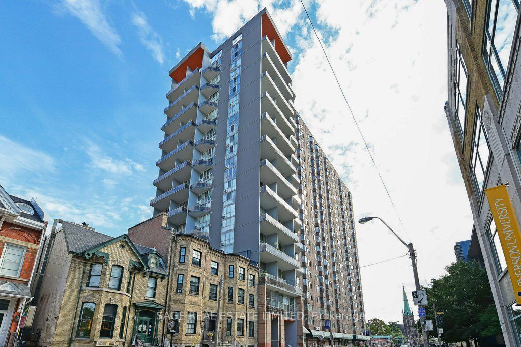 86 Gerrard St E, #22C
