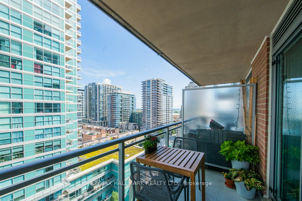 50 Lynn Williams St, #1212