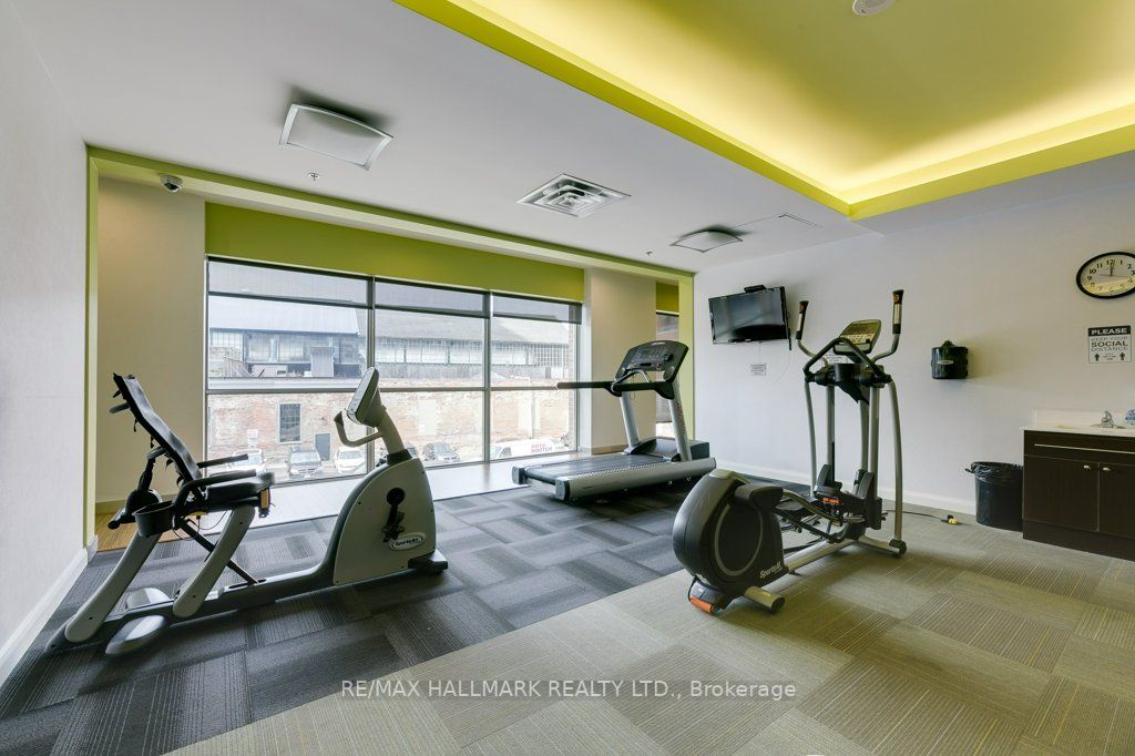 50 Lynn Williams St, #1212