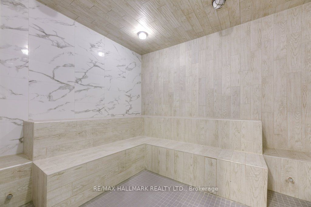 50 Lynn Williams St, #1212