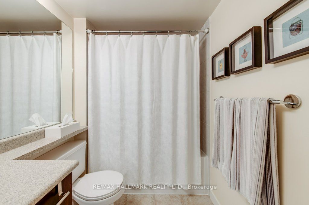 50 Lynn Williams St, #1212
