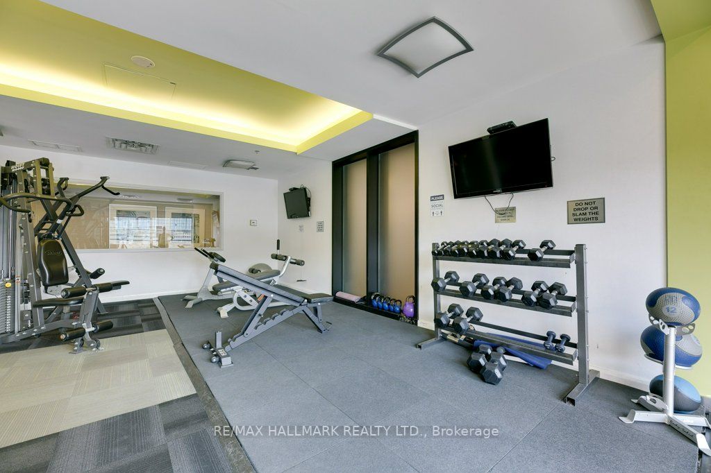 50 Lynn Williams St, #1212