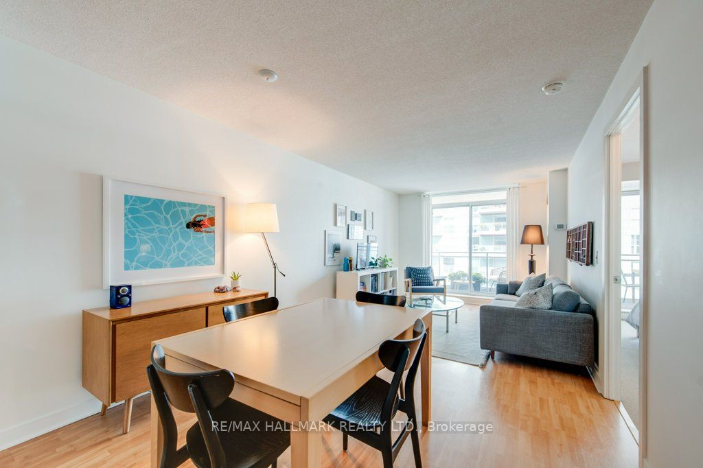 50 Lynn Williams St, #1212