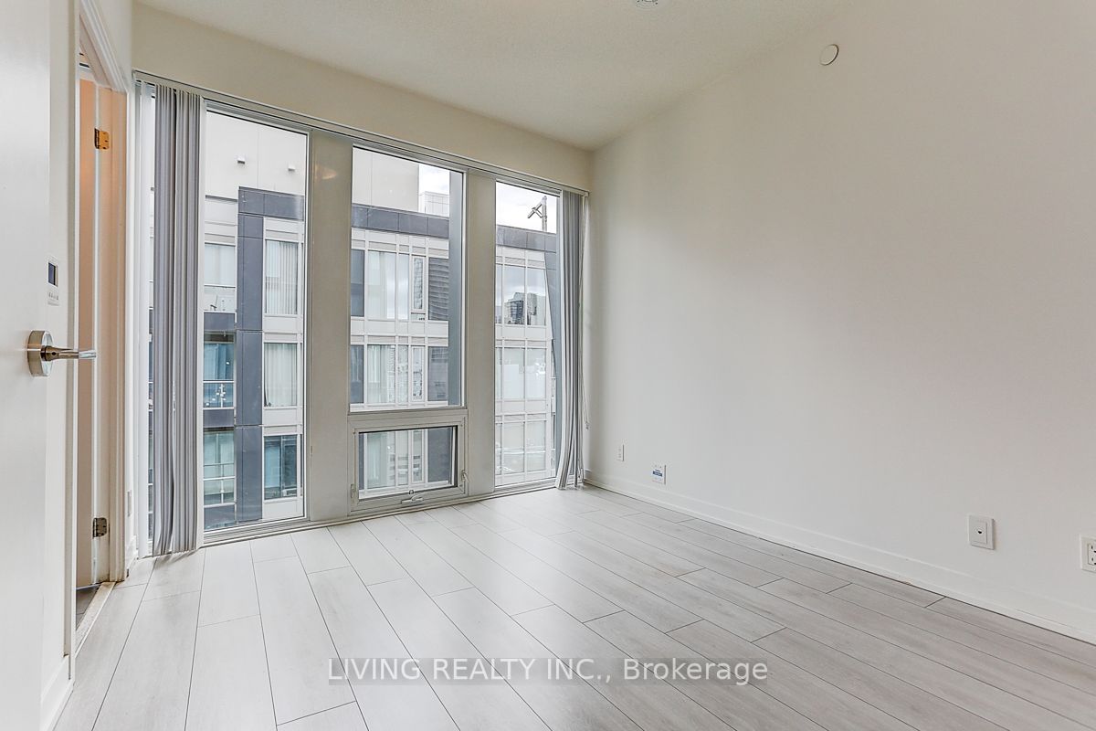 60 Shuter St, #3002