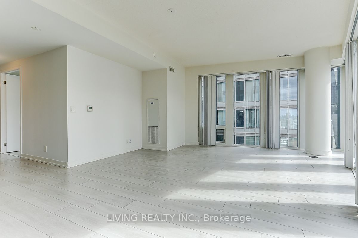 60 Shuter St, #3002