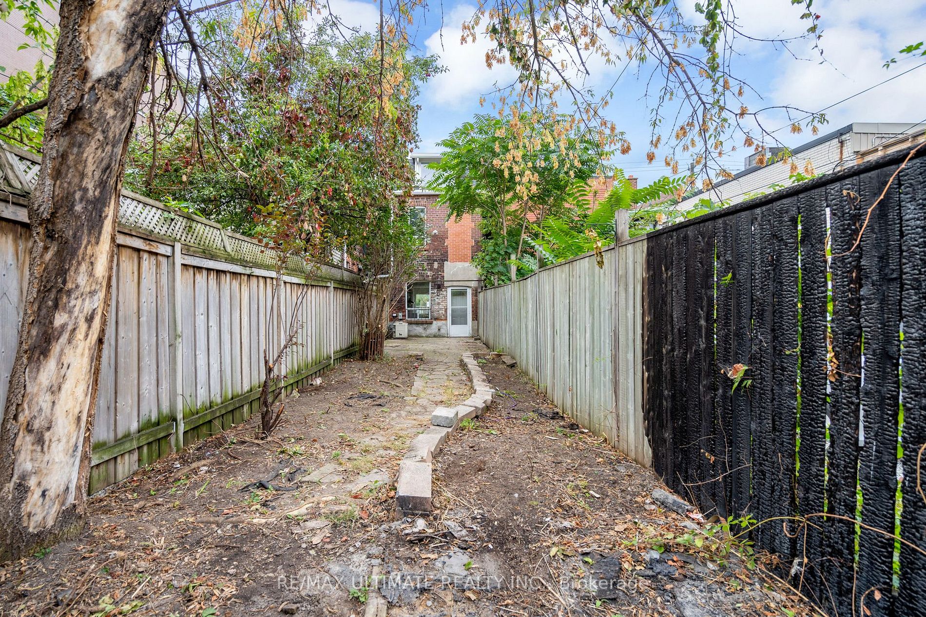 Listing C7001408 - Large Photo # 39