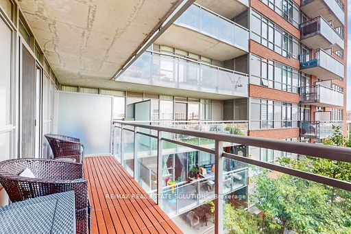 38 Joe Shuster Way, #611
