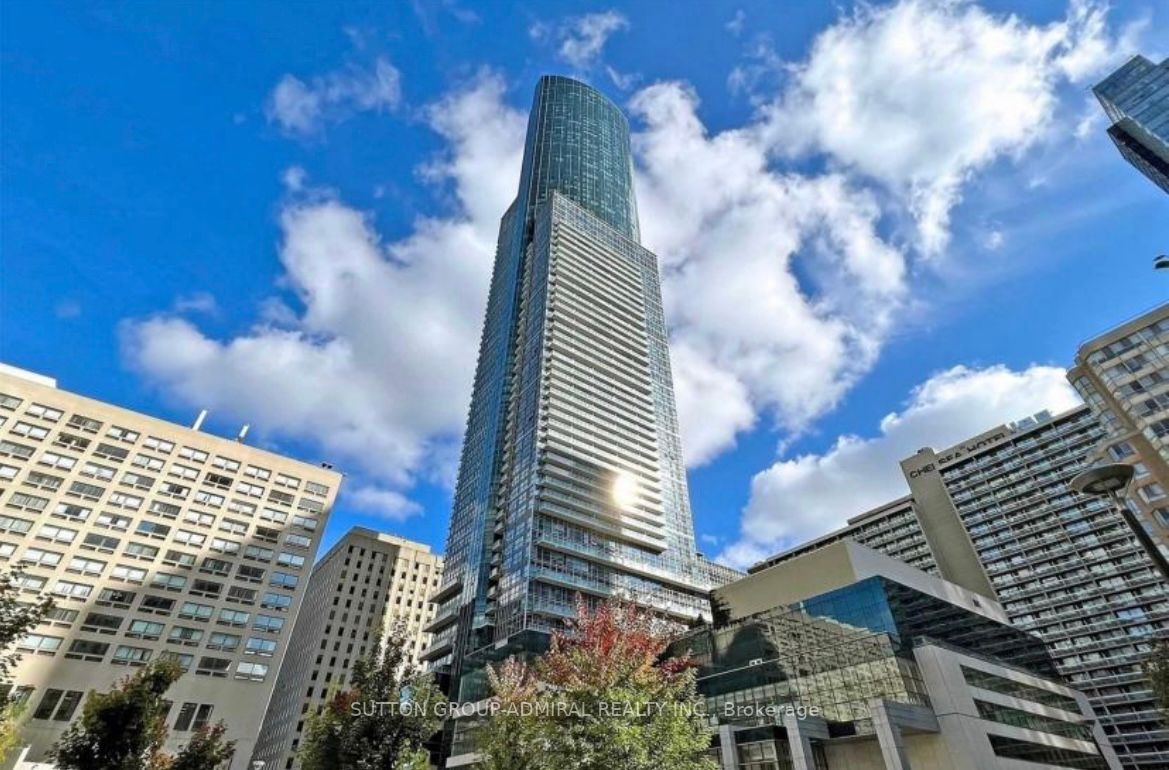 386 Yonge St, #5401