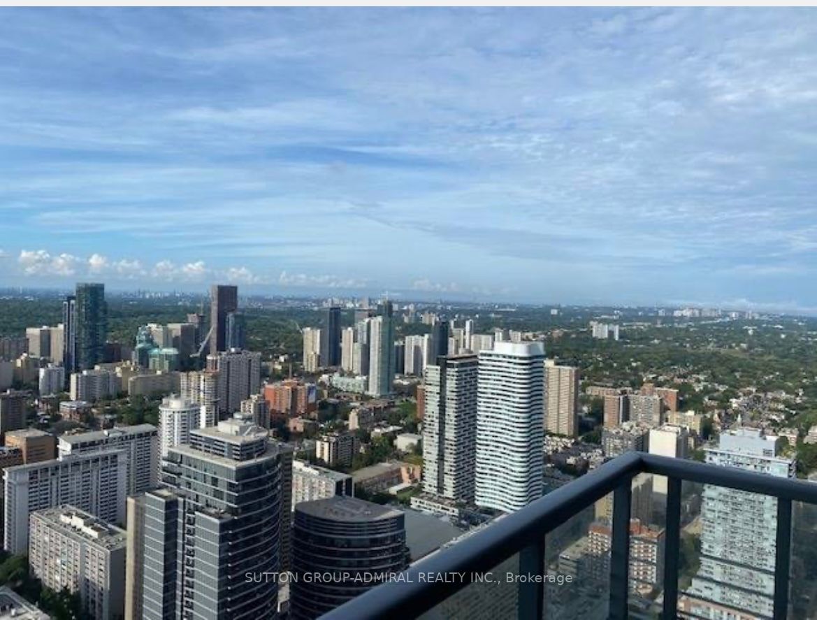 386 Yonge St, #5401