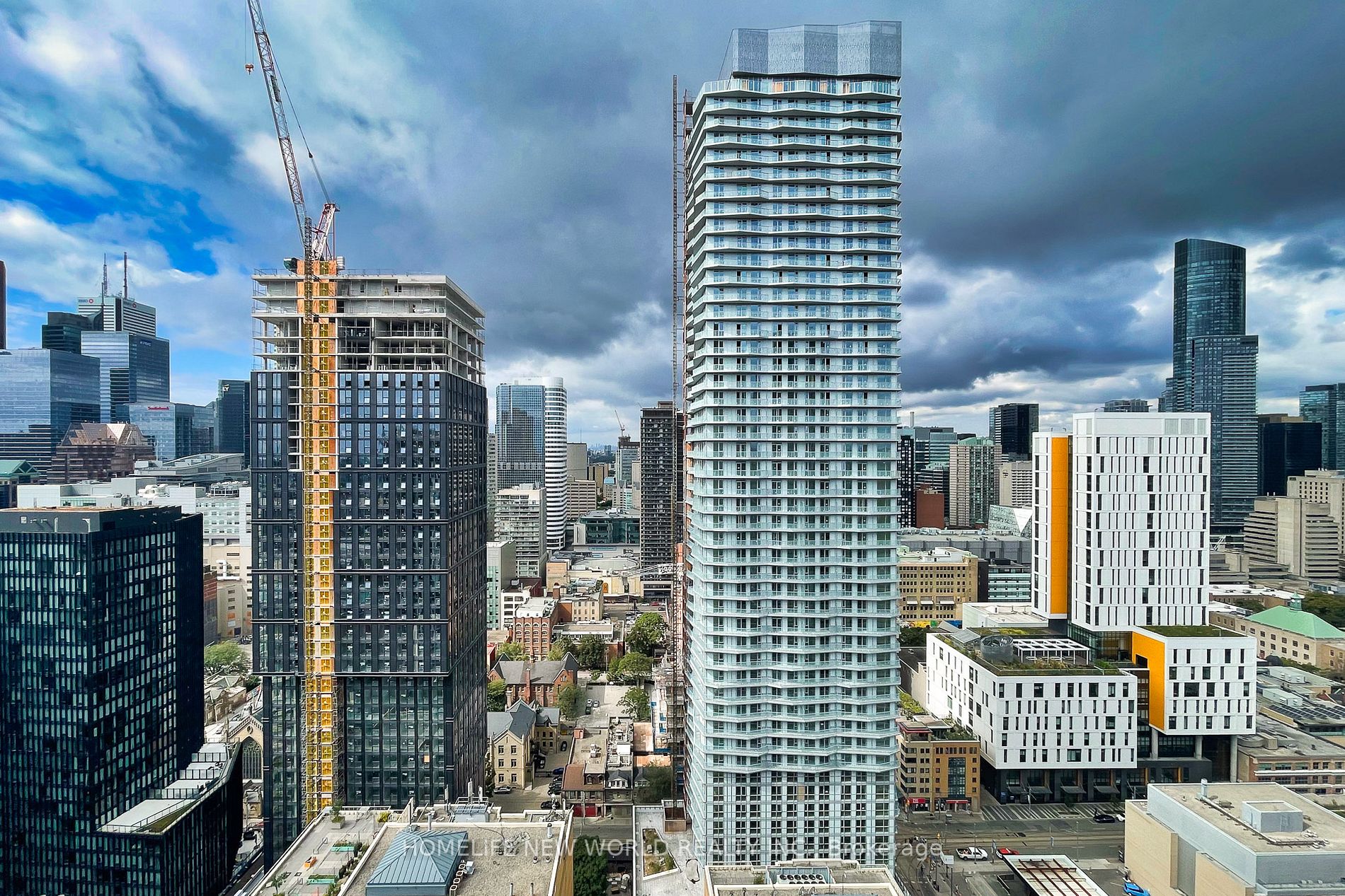 77 Mutual St, #3407