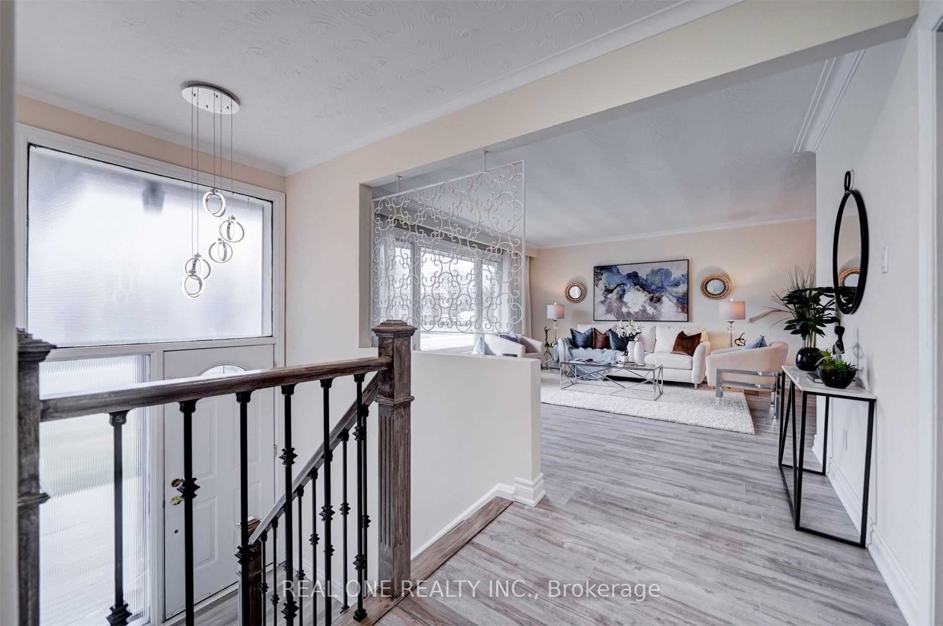 188 Acton Ave