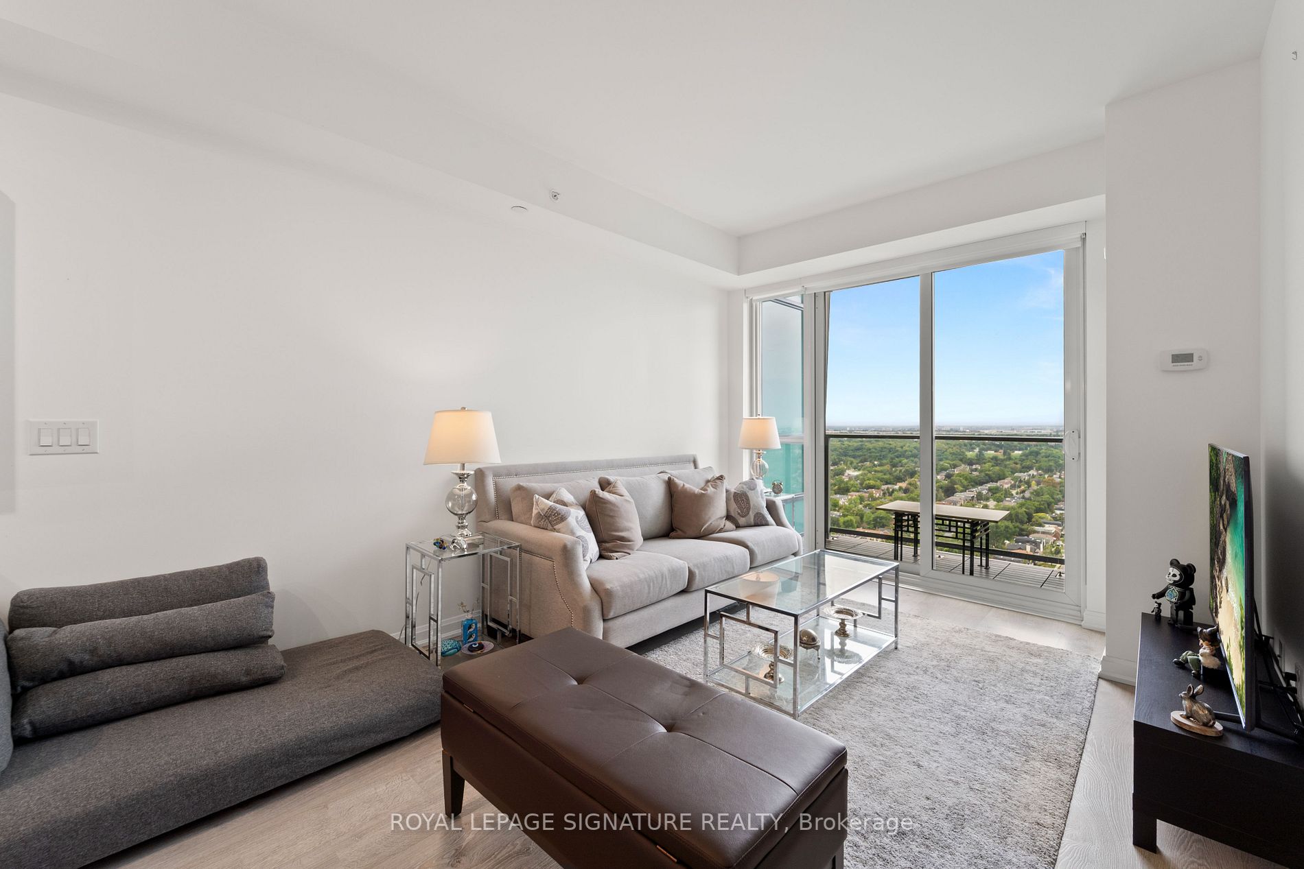 11 Bogert Ave, #2804
