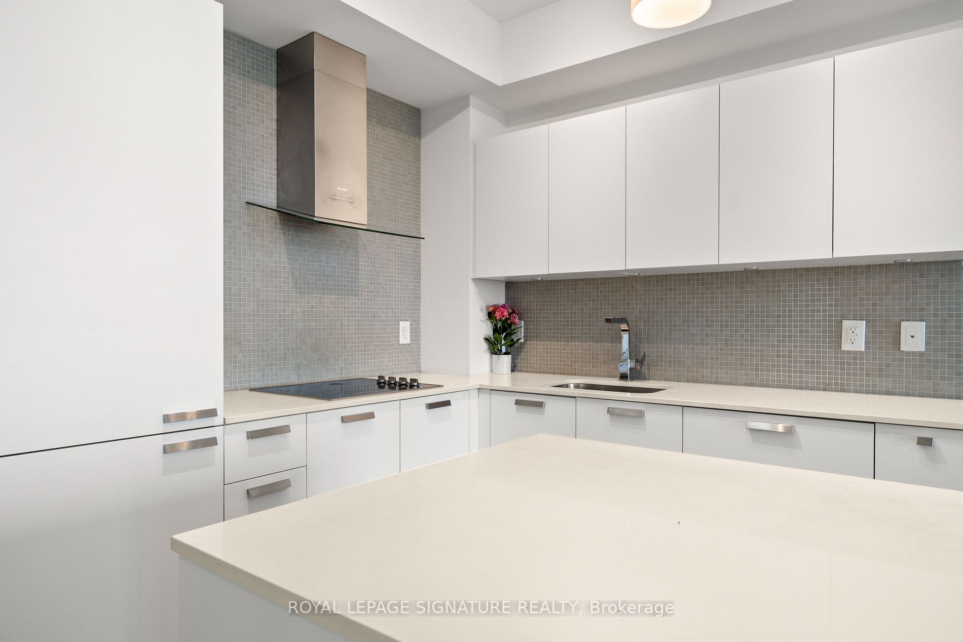 11 Bogert Ave, #2804