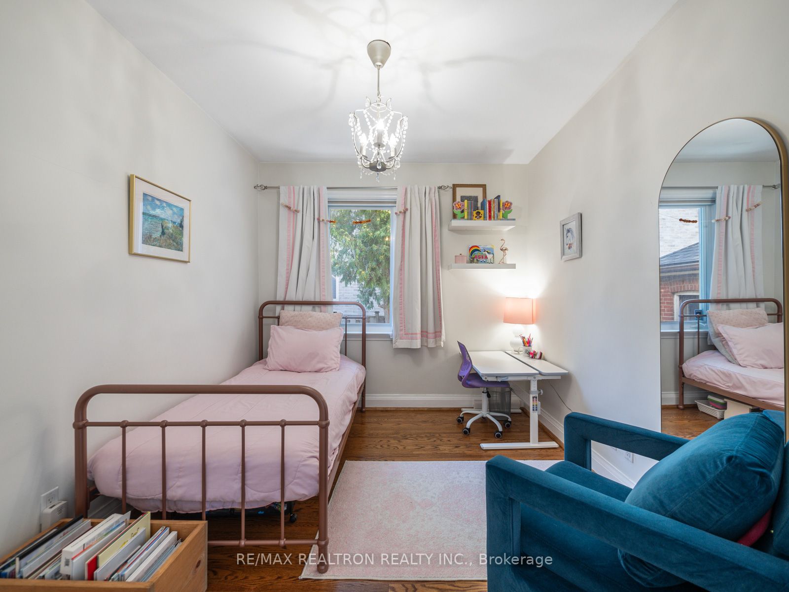 65 Invermay Ave