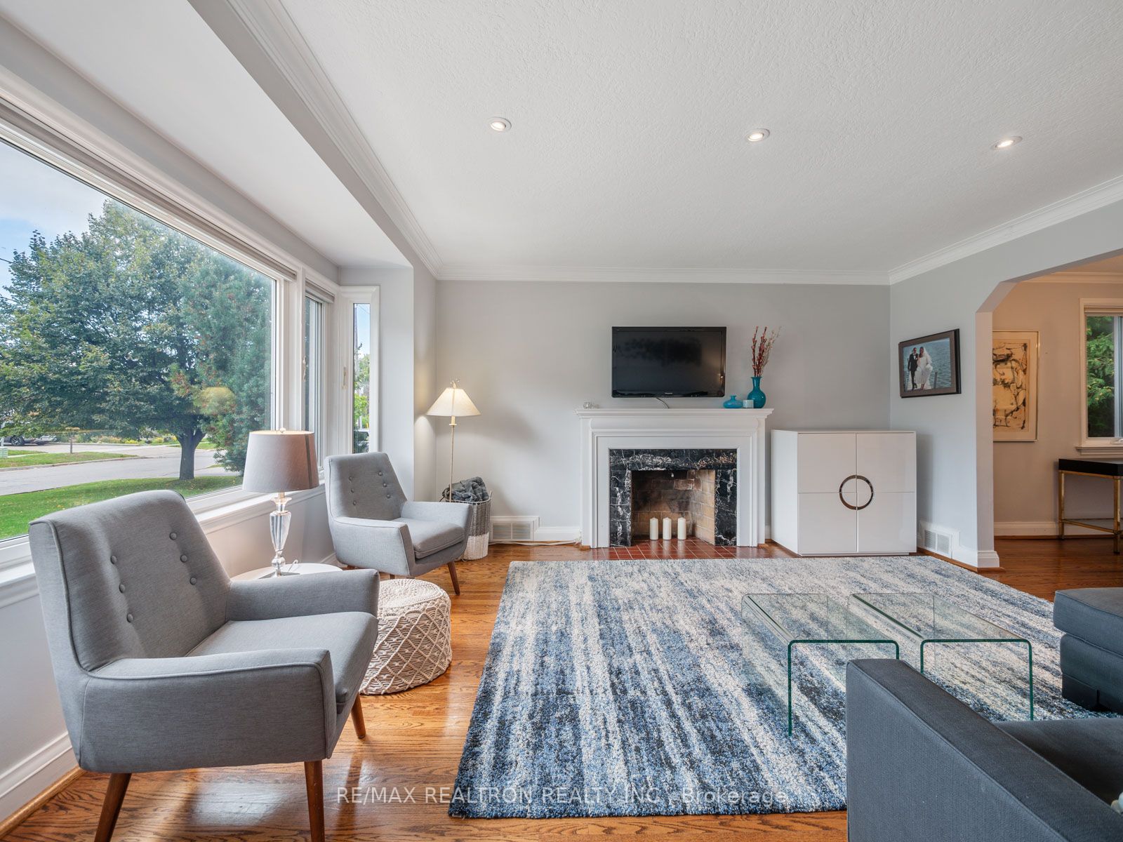 65 Invermay Ave