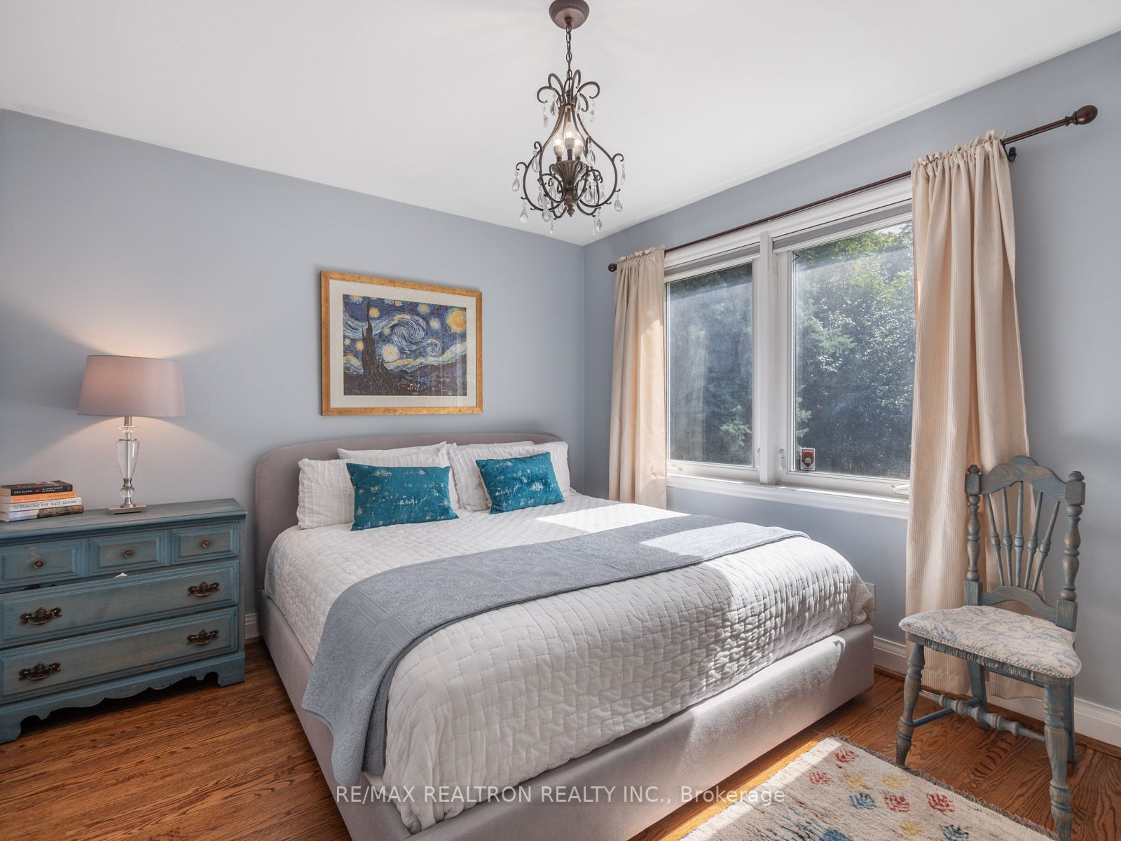 65 Invermay Ave