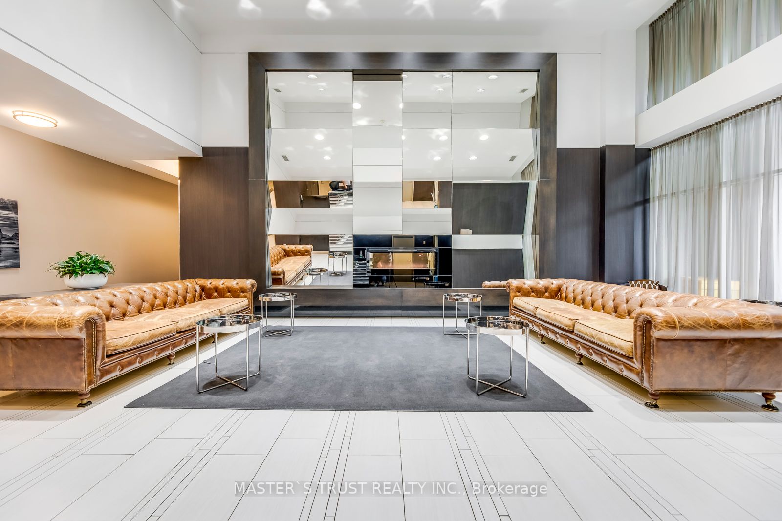 35 Bastion St, #1816