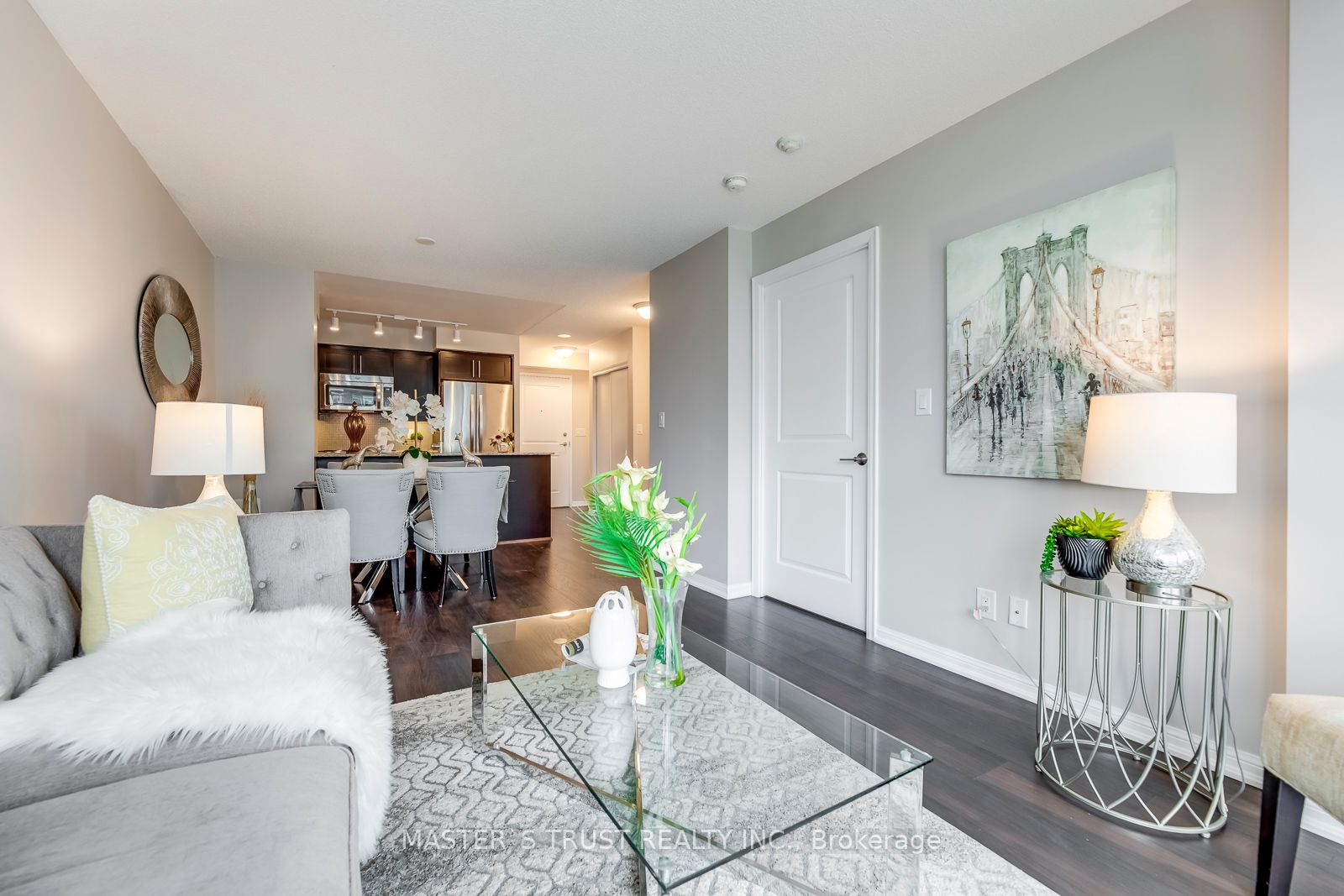 35 Bastion St, #1816