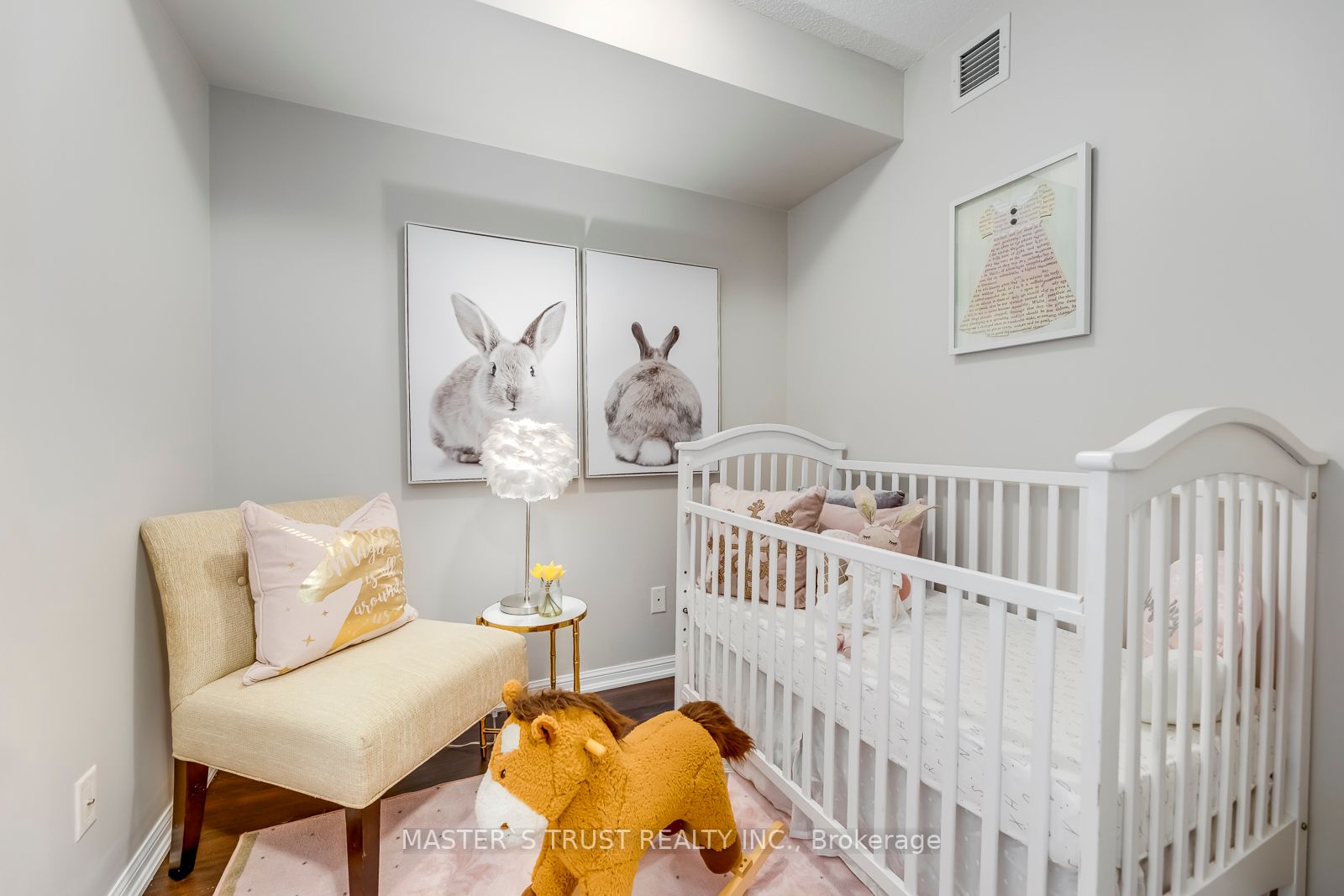 35 Bastion St, #1816