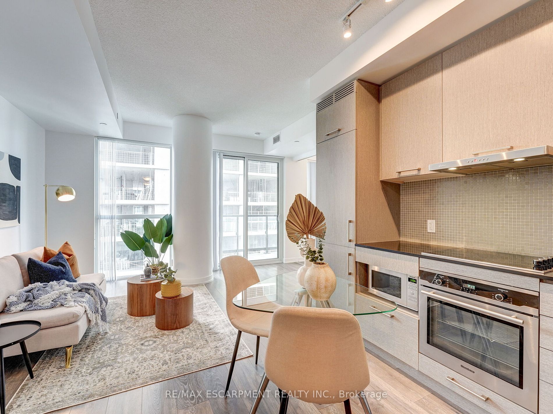 87 Peter St, #4412