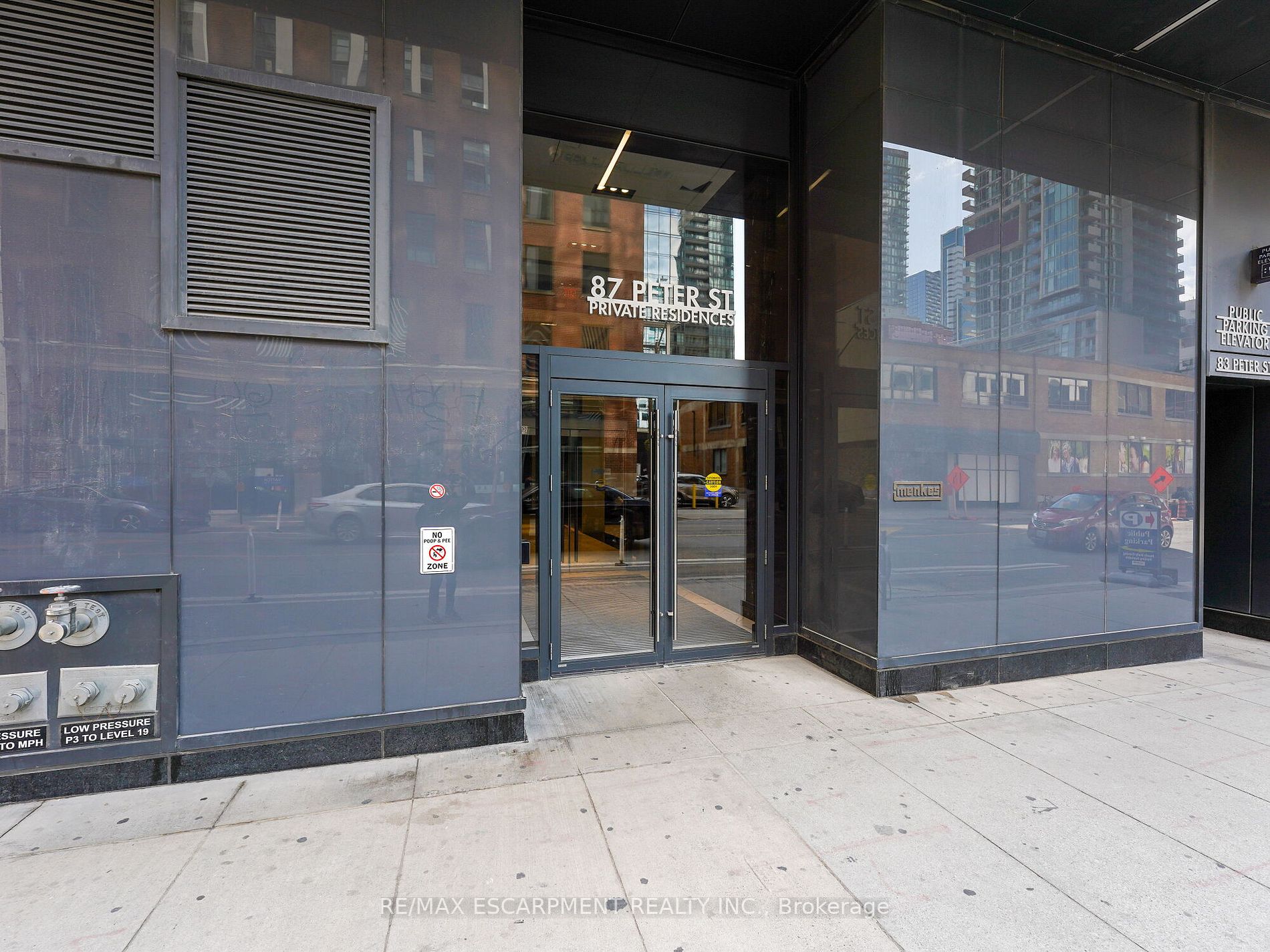 87 Peter St, #4412