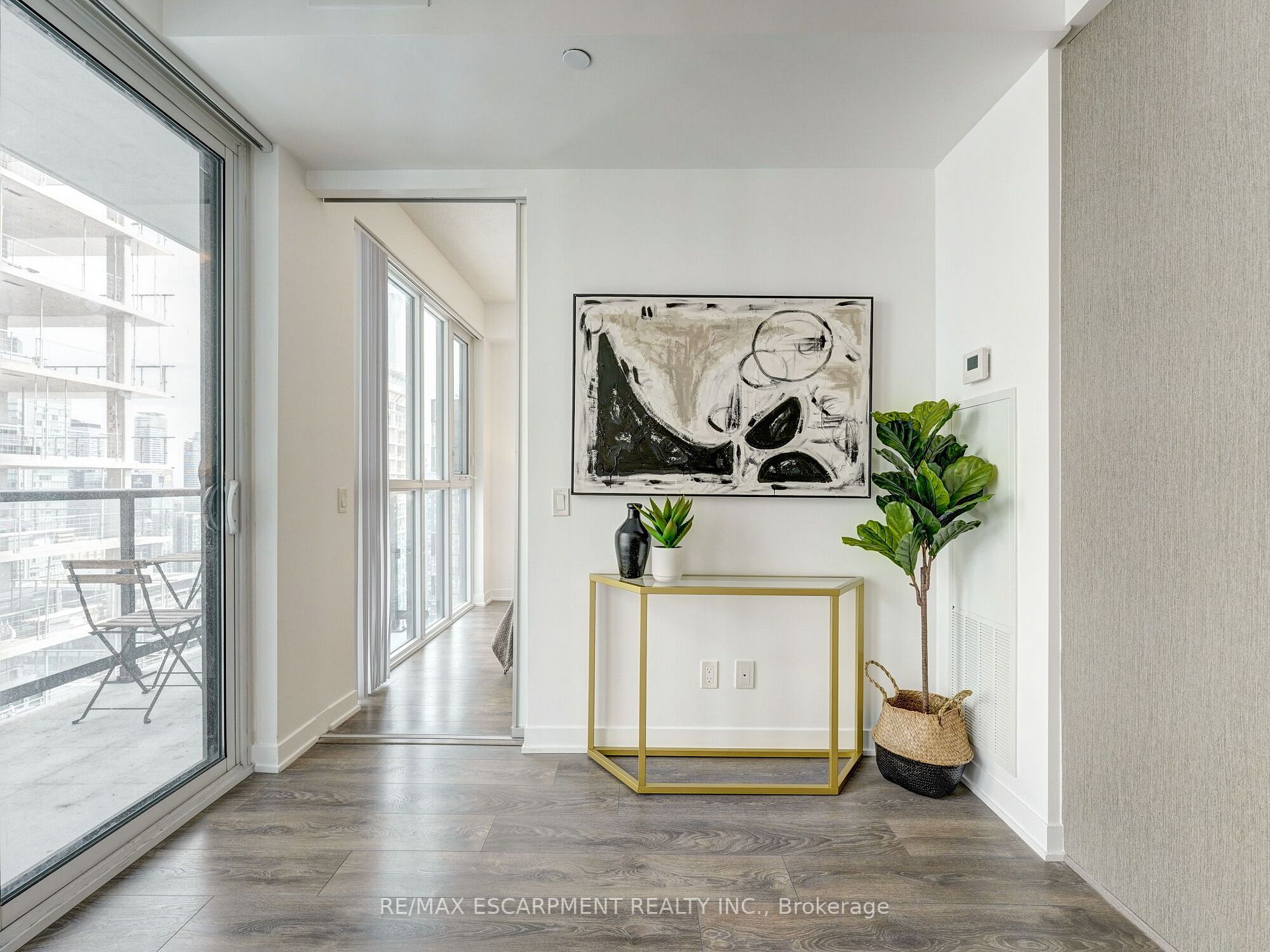 87 Peter St, #4412
