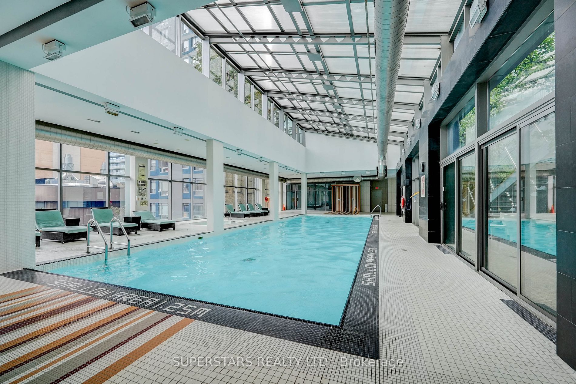 38 Grenville St, #3806