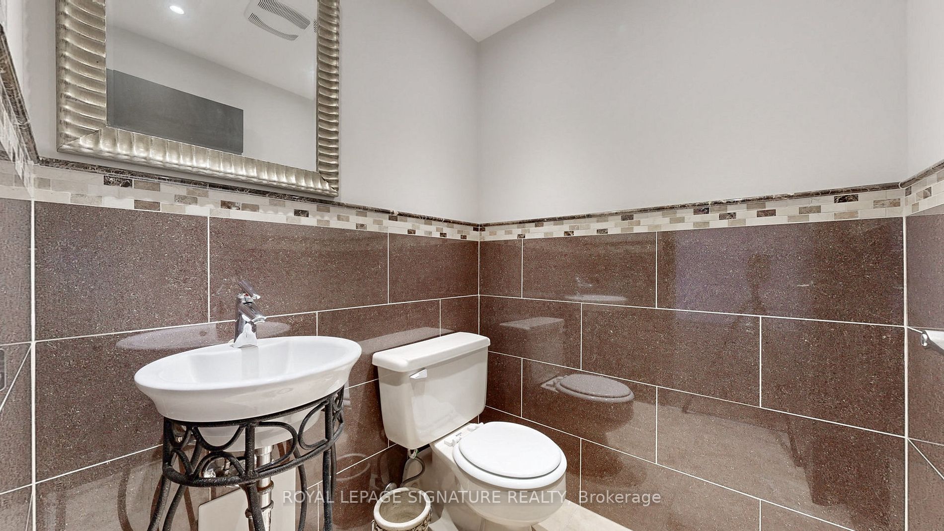 Listing C7002142 - Large Photo # 14