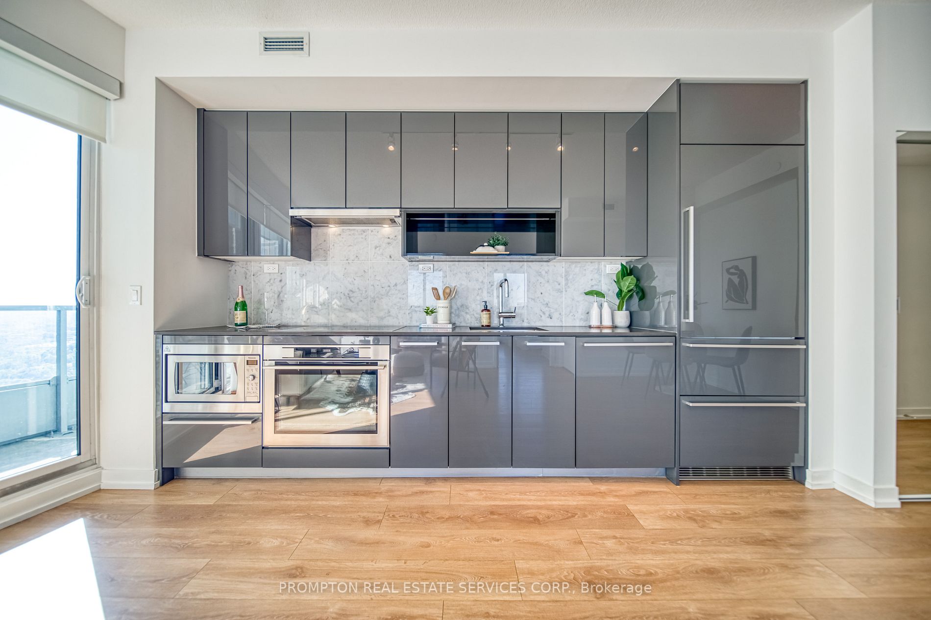 115 Mcmahon Dr, #2505