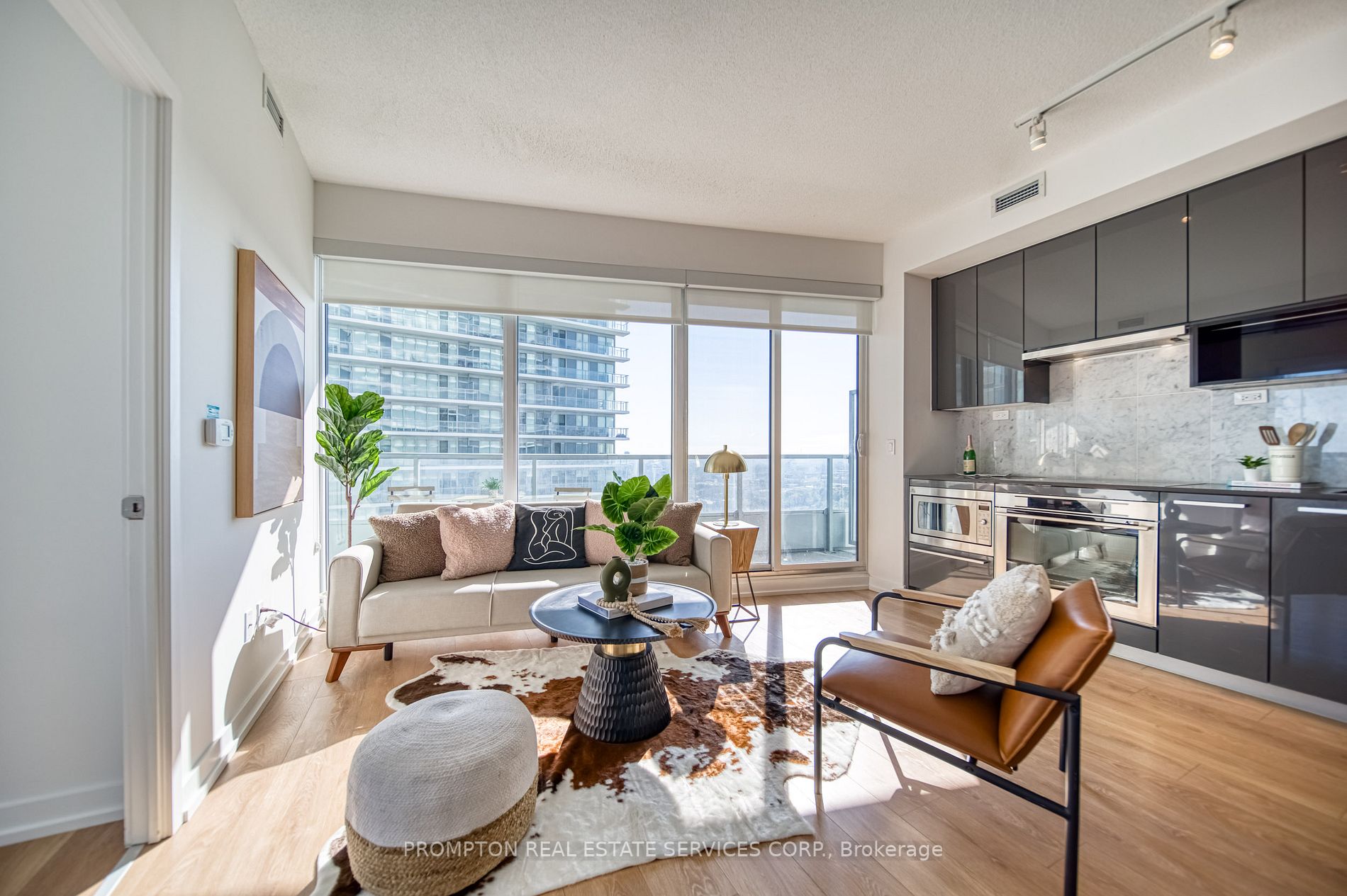 115 Mcmahon Dr, #2505