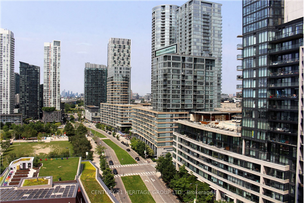15 Fort York Blvd, Toronto
