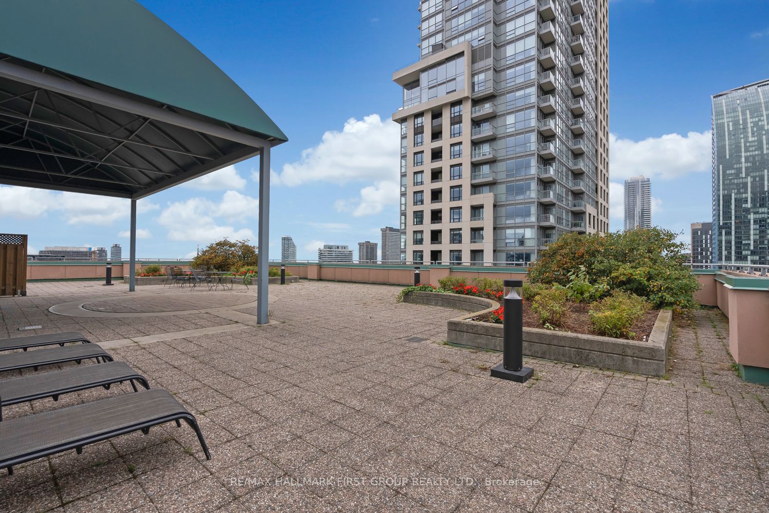 7 King St E, #1708