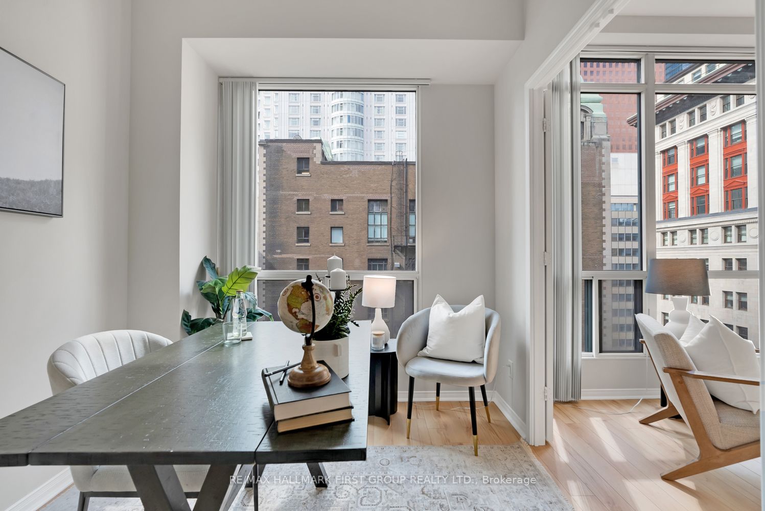 7 King St E, #1708