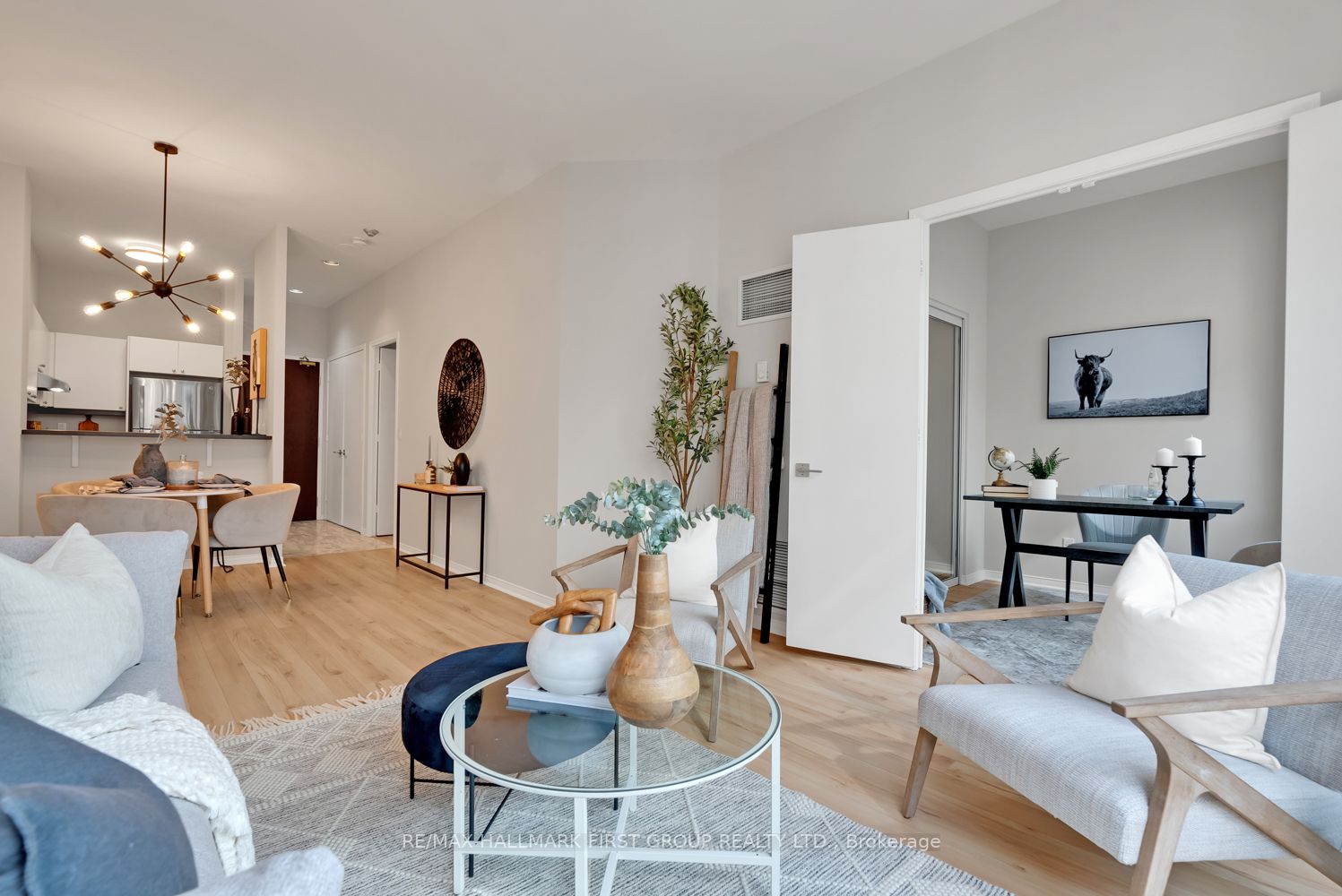 7 King St E, #1708