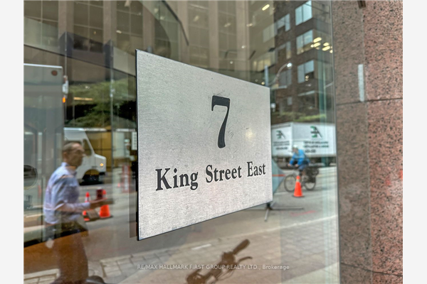 7 King St E, Toronto