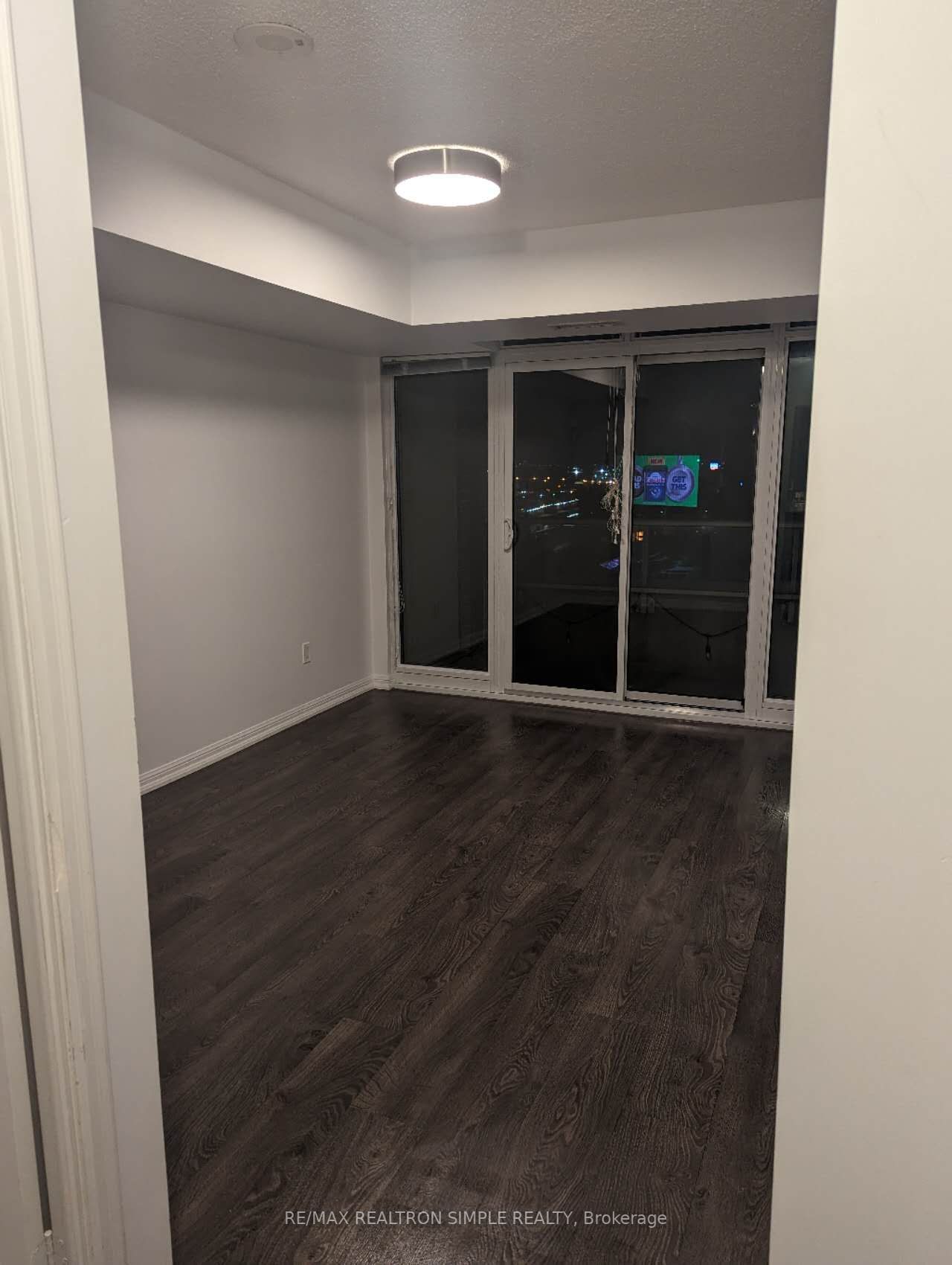 85 East Liberty St, #921
