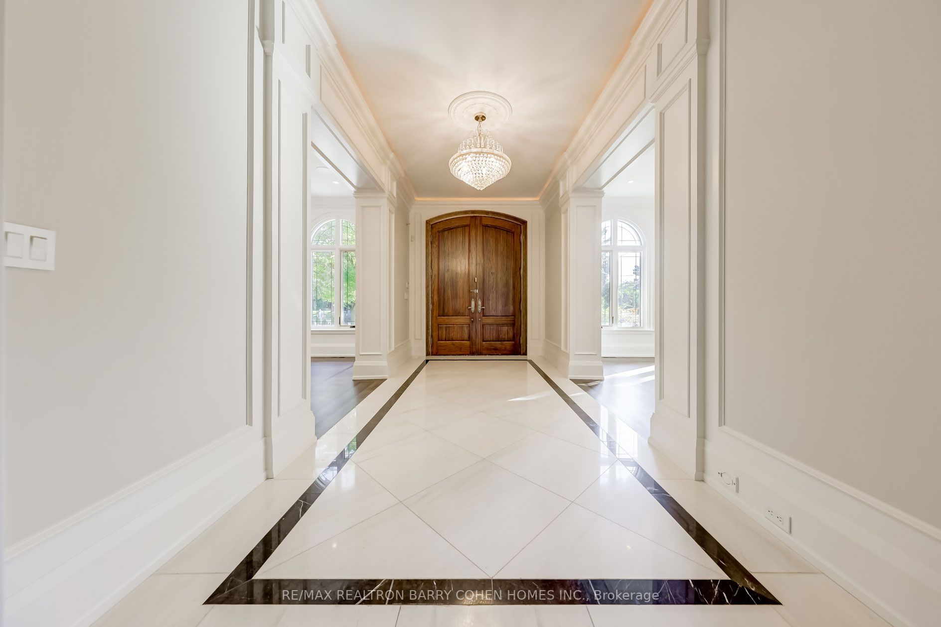 17 Artinger Crt