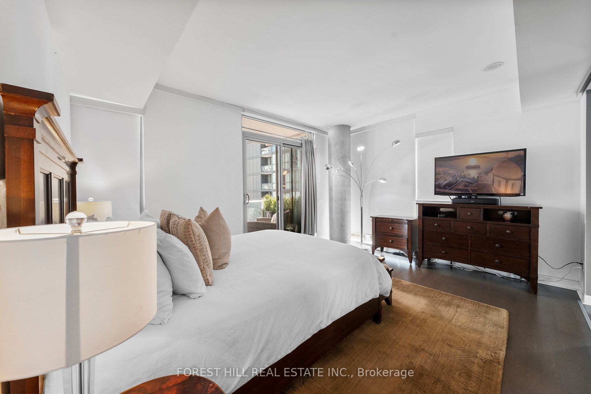 375 King St W, #2603