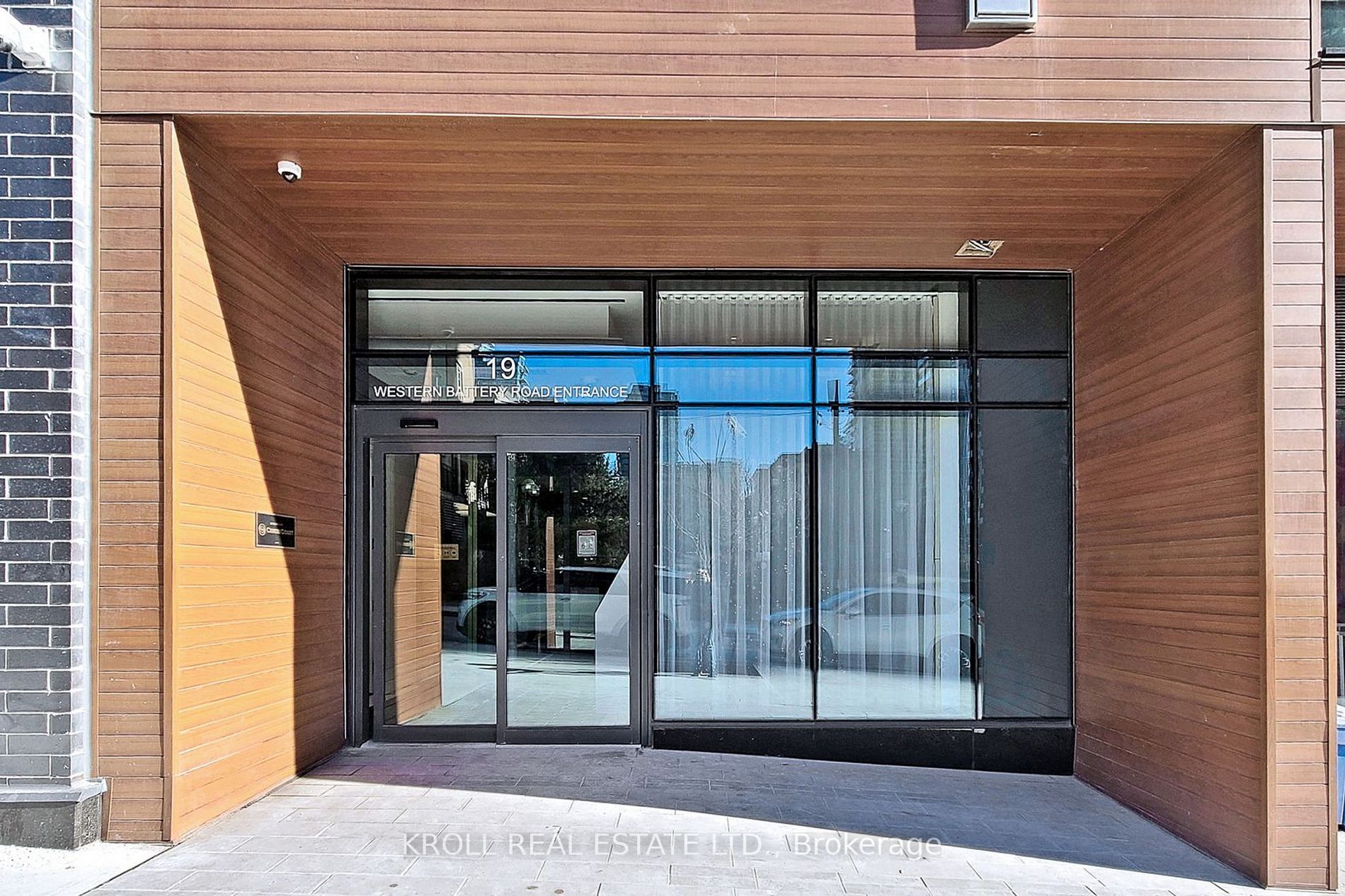 19 Western Battery Rd, #2216