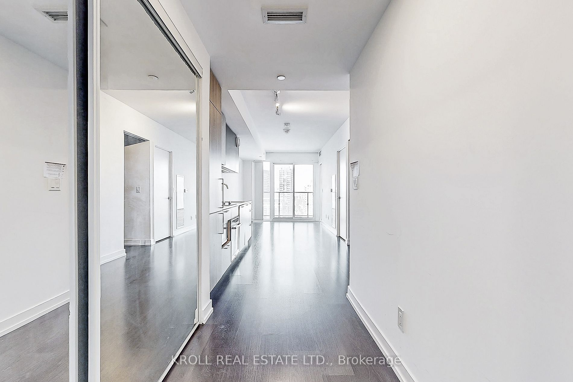 19 Western Battery Rd, #2216