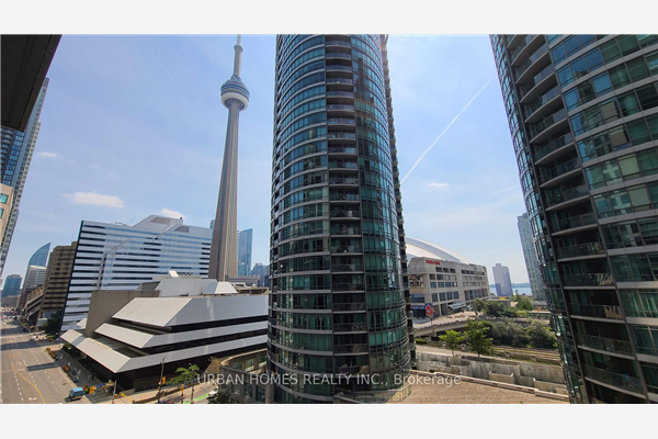 352 Front St W, Toronto