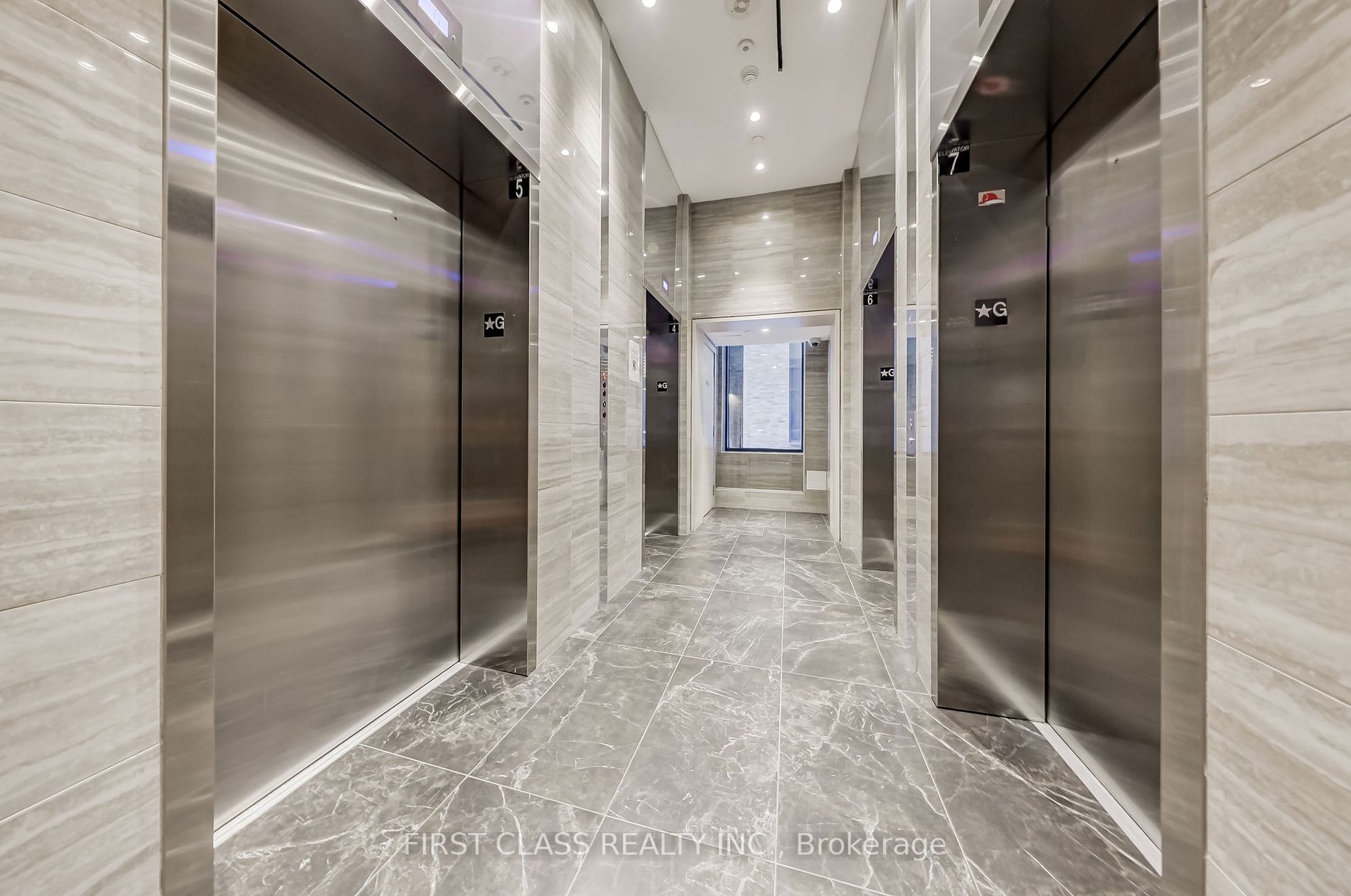 115 Blue Jays Way, #2702