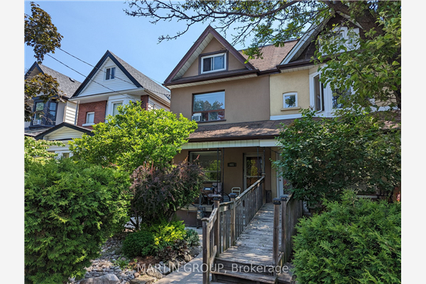 401 Clinton St, Toronto