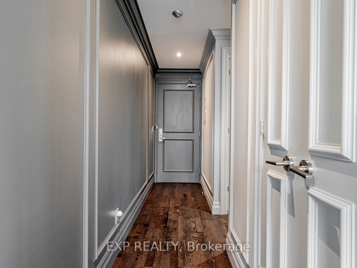 8 Charlotte St, #1403